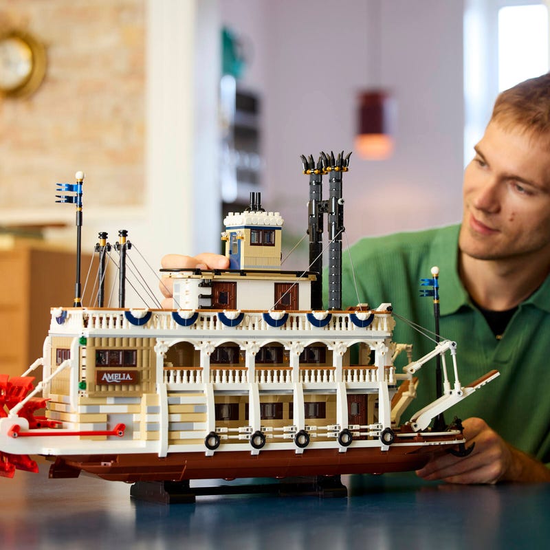 Exquisite Steamship Model, Recreate Maritime Legends