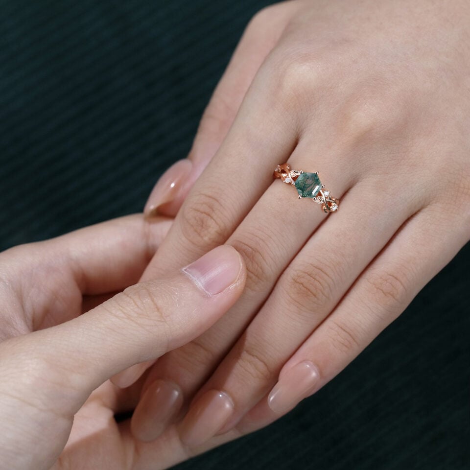Navette Flow Hexagon Cut Moss Agate Leaf Ring
